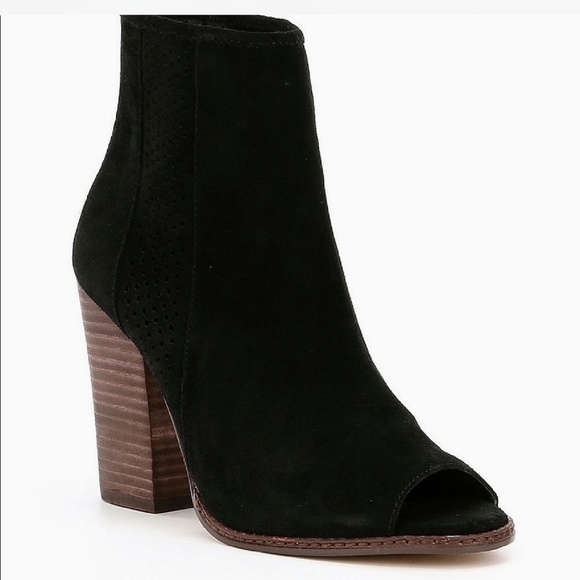 Gianni Bini Shoes - $⬇️ 🖤 Gianni Bini Suede Peep Toe Boots Size 7🖤